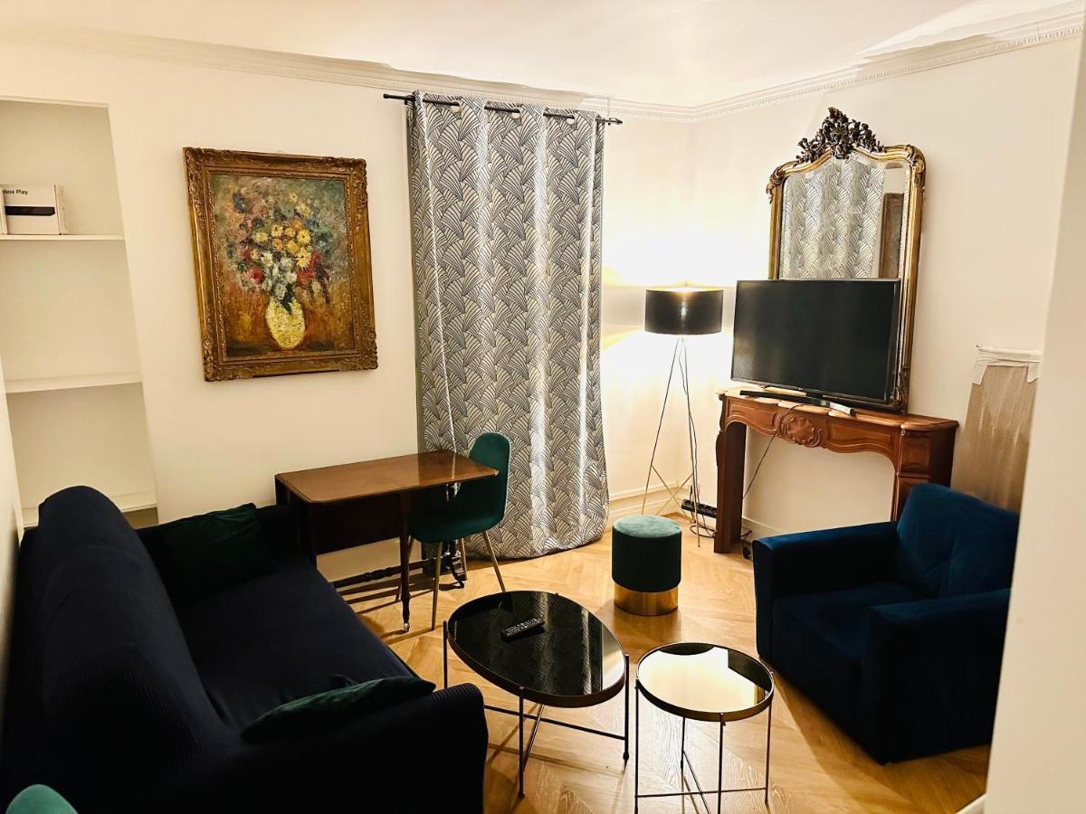 Home Sweet Home Champs De Mars Paris Bagian luar foto