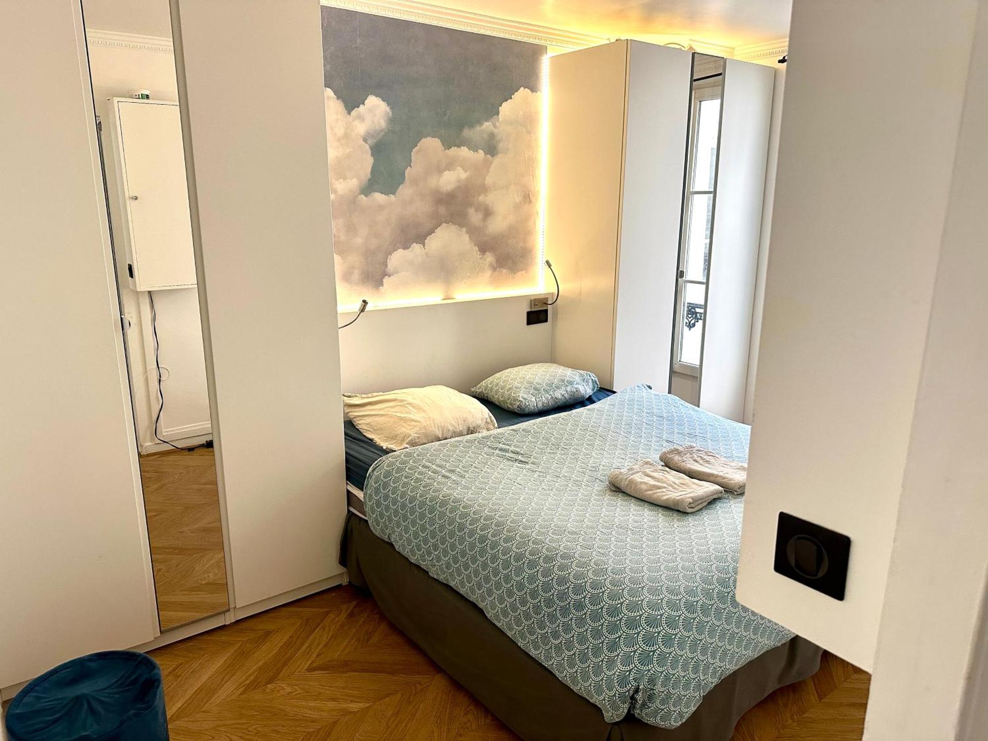 Home Sweet Home Champs De Mars Paris Bagian luar foto